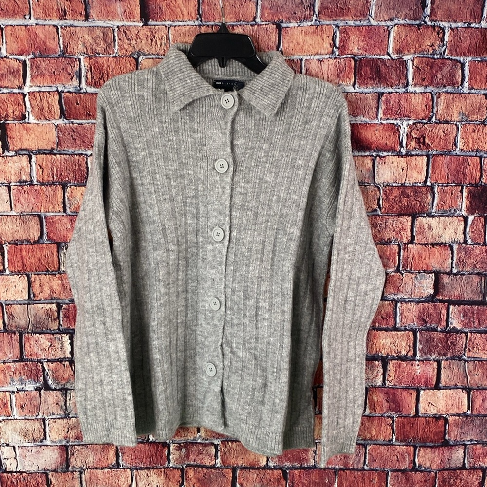 ASOS DESIGN button through shirt cardigan in rib in gray